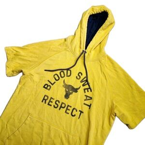 Under Armour Project Rock Short Sleeve Hoodie Mens L Yellow Pullover Sweatshirt